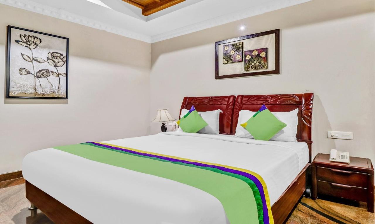 Treebo Symphony Hotels And Resorts Angamally Kizhake Chālakudi Exteriér fotografie